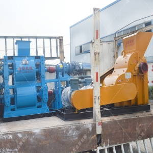 四輥機(jī)和粉碎機(jī)發(fā)(fā)貨圖片_發(fā)(fā)往內(nèi)蒙古包頭_破碎煤炭